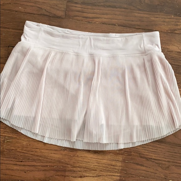 lululemon athletica Dresses & Skirts - Lululemon Just pleat it tennis /golf / run.skirt